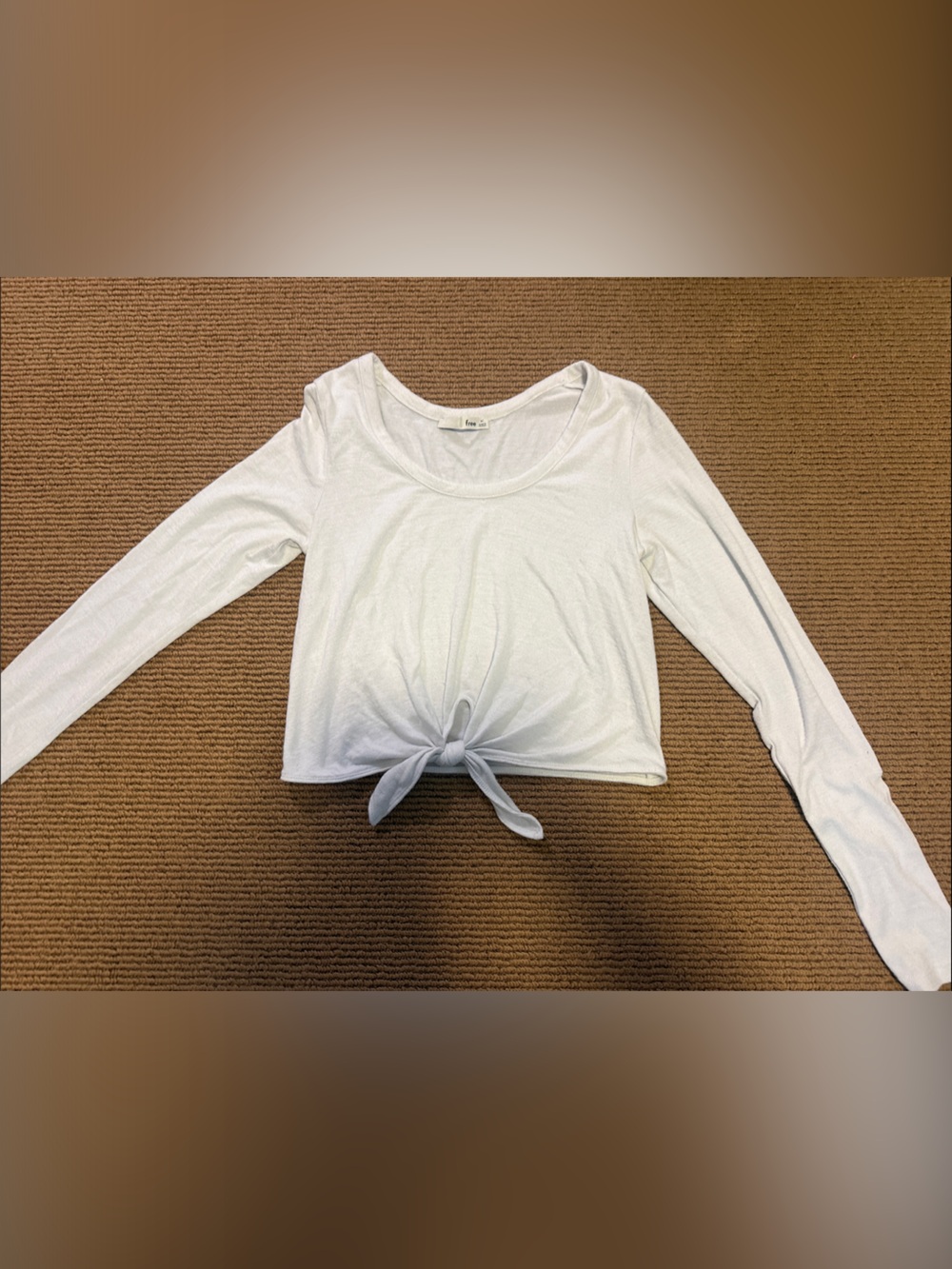 Wilfred White Tie-Front Long Sleeve Crop Top